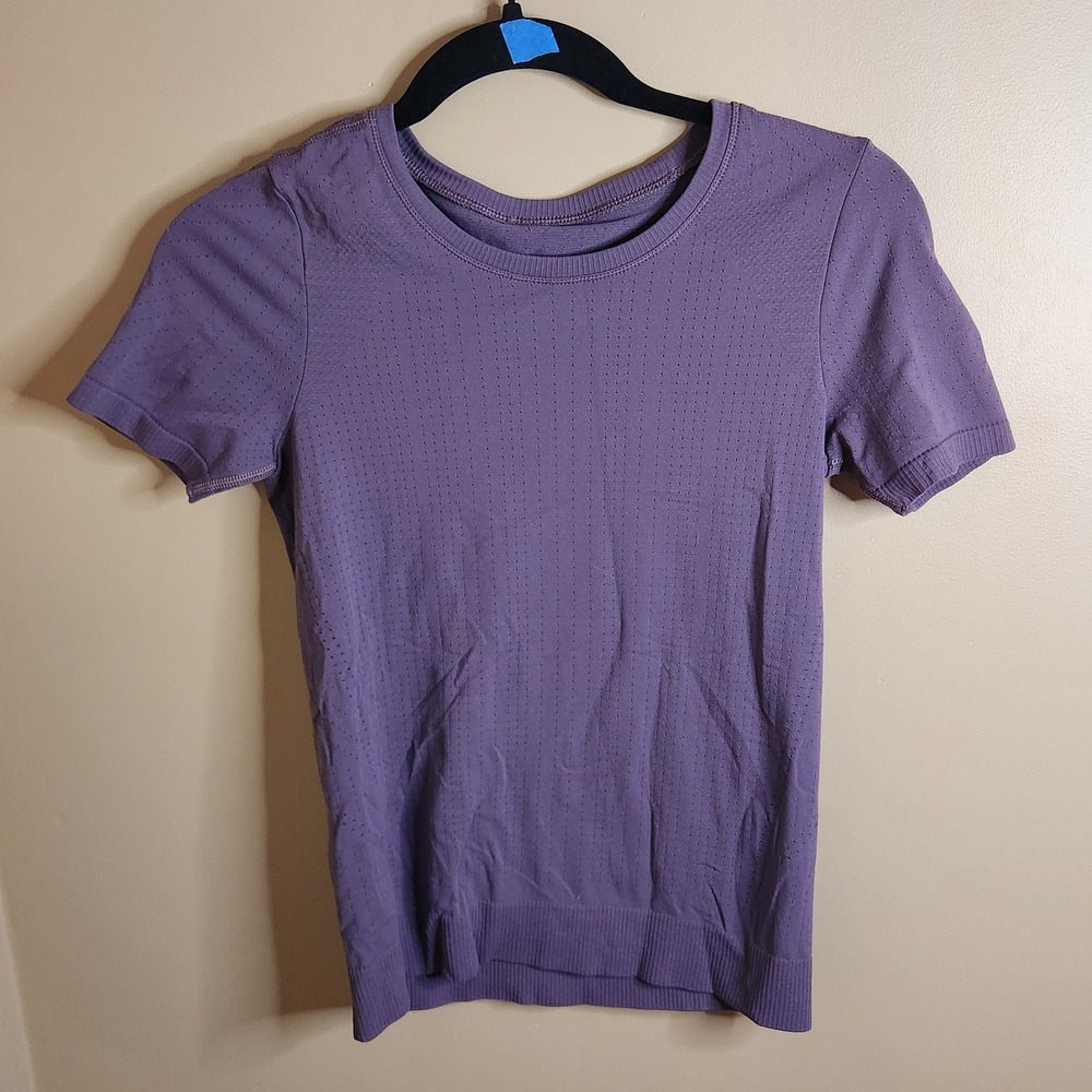 Athleta In Motion Tee Purple  Size XS
